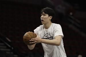 被召回！美网友：回来当饮水机管理员吧 杨瀚森应在发展联盟打球